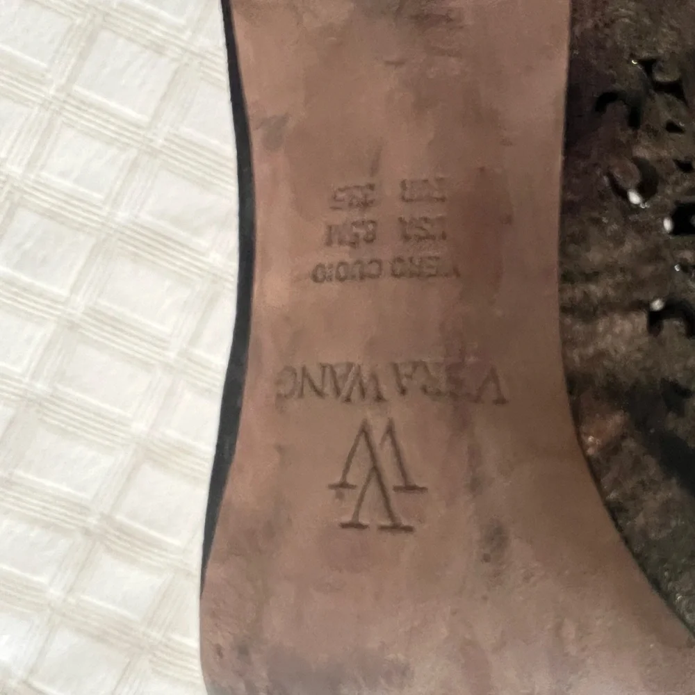 Vera Wang Black Laser-Cut Heels - Picture 4 of 4